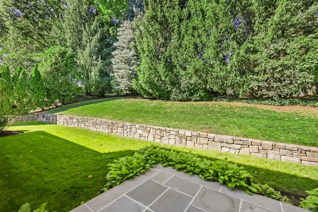 3 Elm Road Scarsdale NY 10583