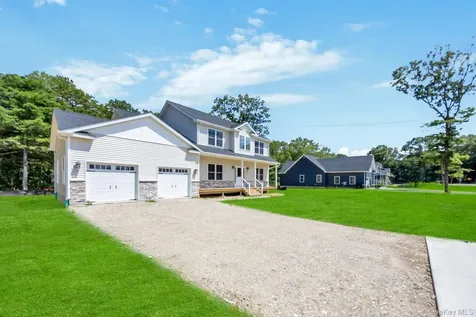Lot #36 Fox Run Court Ridge NY 11961