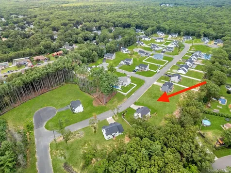 Lot #36 Fox Run Court Ridge NY 11961