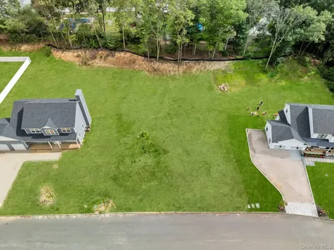 Lot #36 Fox Run Court Ridge NY 11961