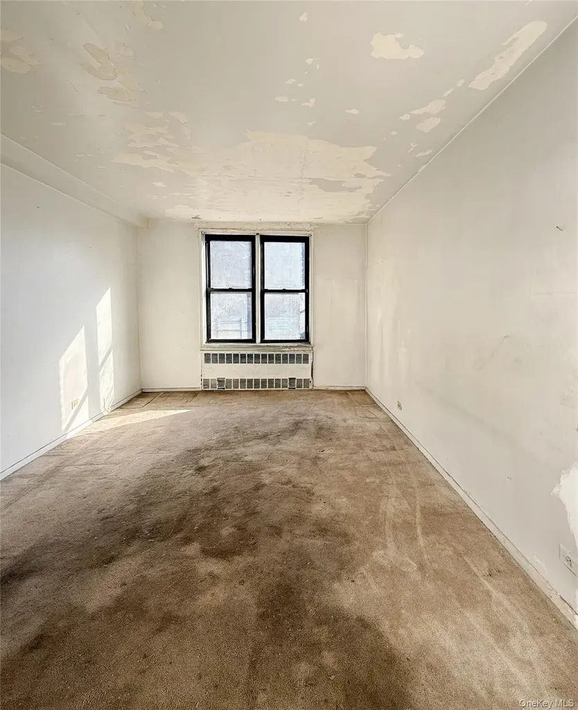 14105 Northern Boulevard Flushing NY 11354