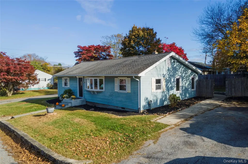 38 Pleasant Drive Carmel NY 10512