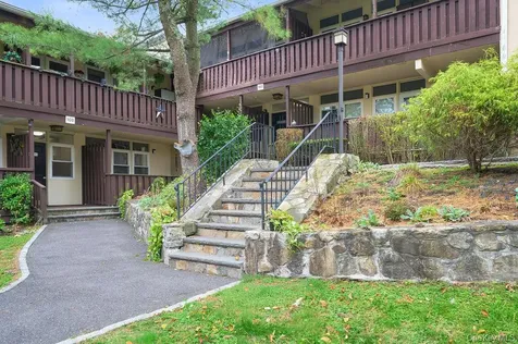 103 Wiltshire Road Scarsdale NY 10583