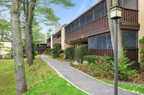 103 Wiltshire Road Scarsdale NY 10583
