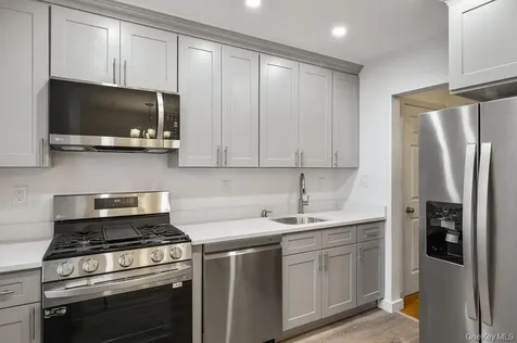 103 Wiltshire Road Scarsdale NY 10583