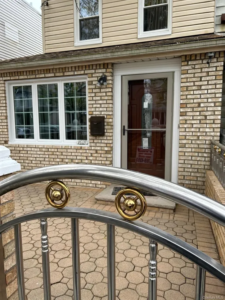 1618 E 96th Street Brooklyn NY 11236