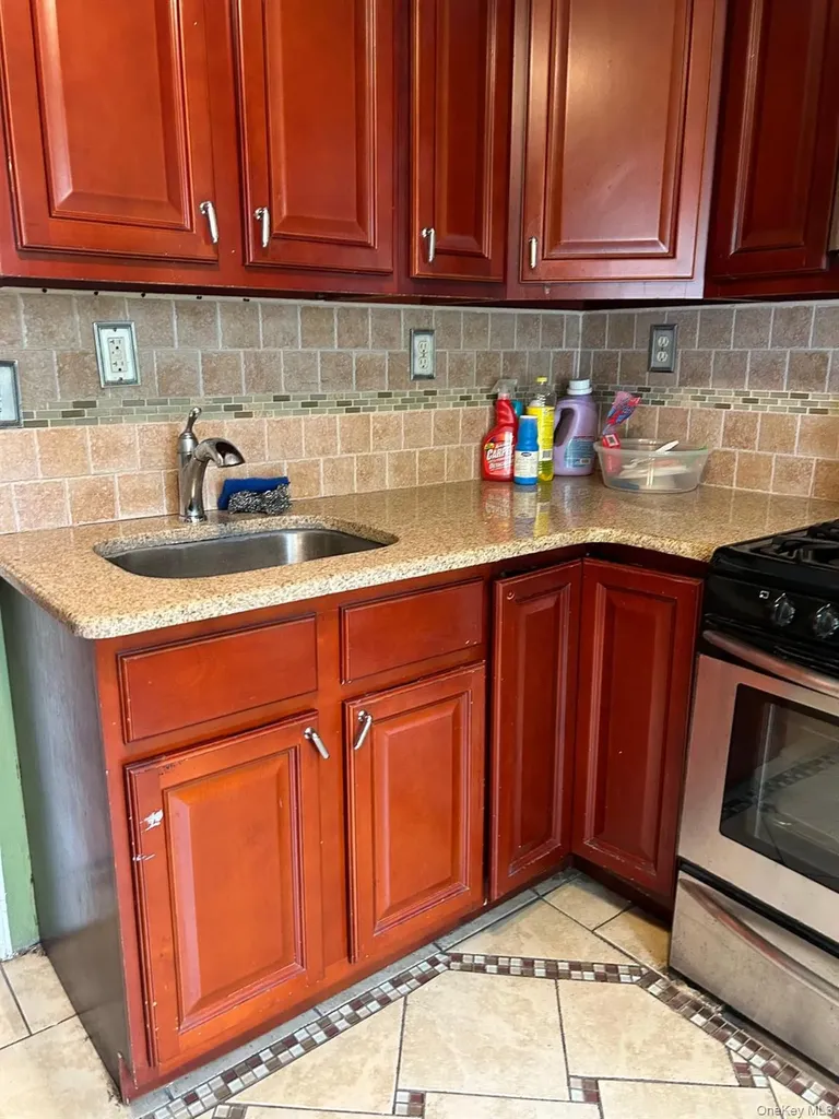 1618 E 96th Street Brooklyn NY 11236