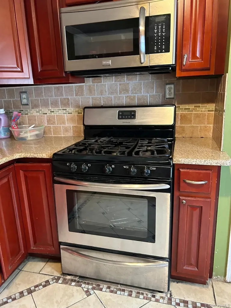 1618 E 96th Street Brooklyn NY 11236