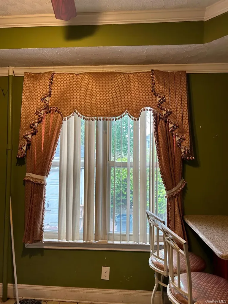 1618 E 96th Street Brooklyn NY 11236