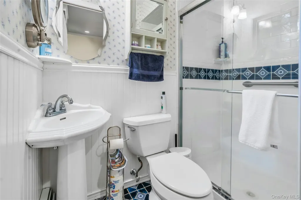 72 Mount Pleasant Road Smithtown NY 11787
