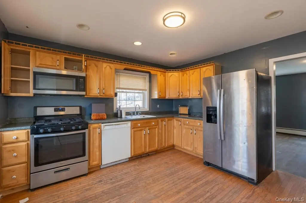 34 Laurel Trail Monroe NY 10950