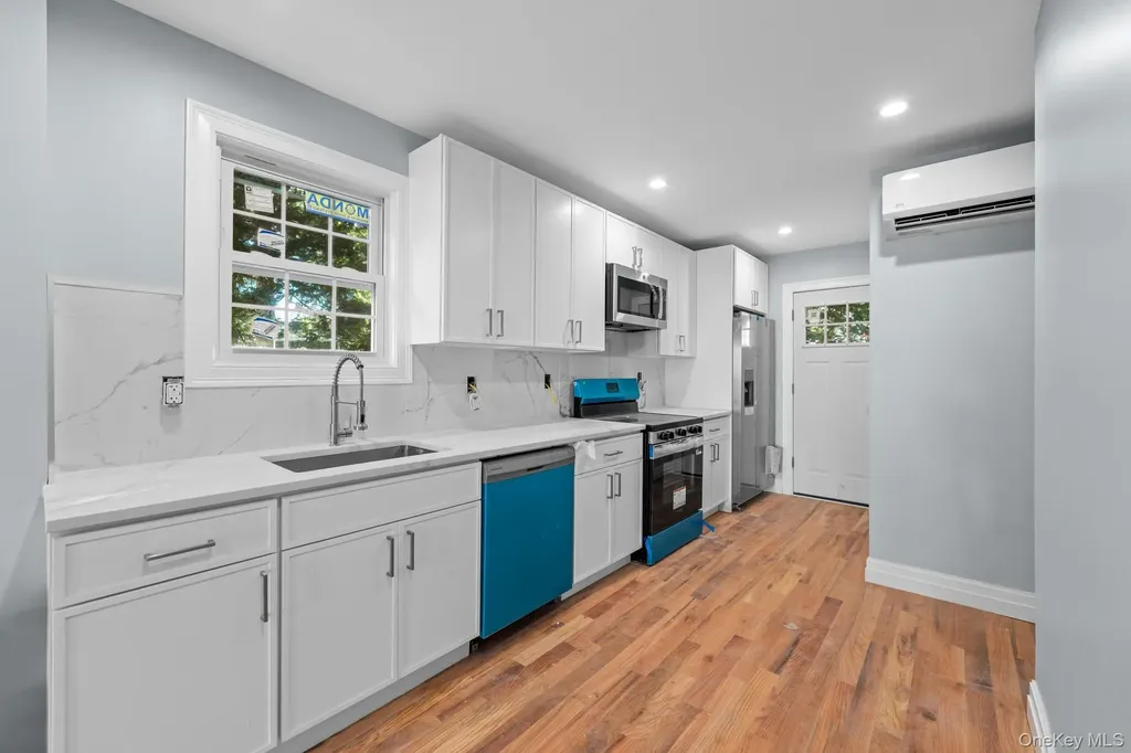 2118 Quimby Avenue Bronx NY 10473