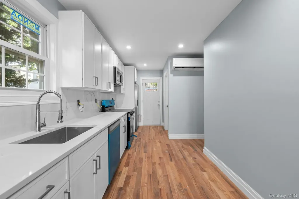 2118 Quimby Avenue Bronx NY 10473