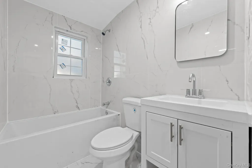 2118 Quimby Avenue Bronx NY 10473