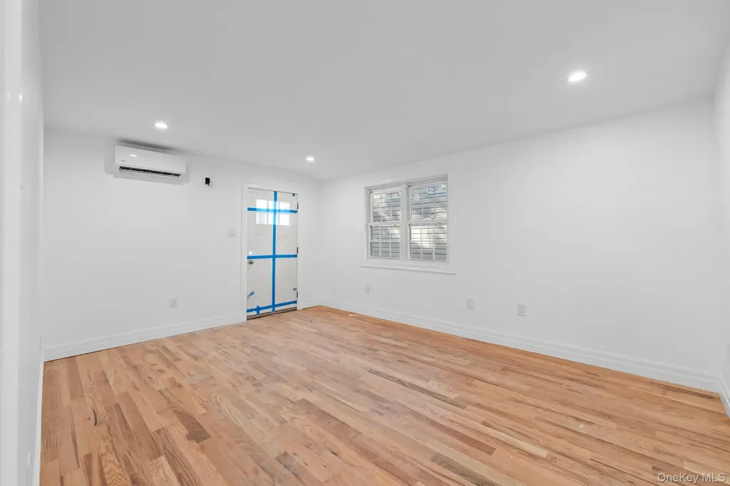2118 Quimby Avenue Bronx NY 10473