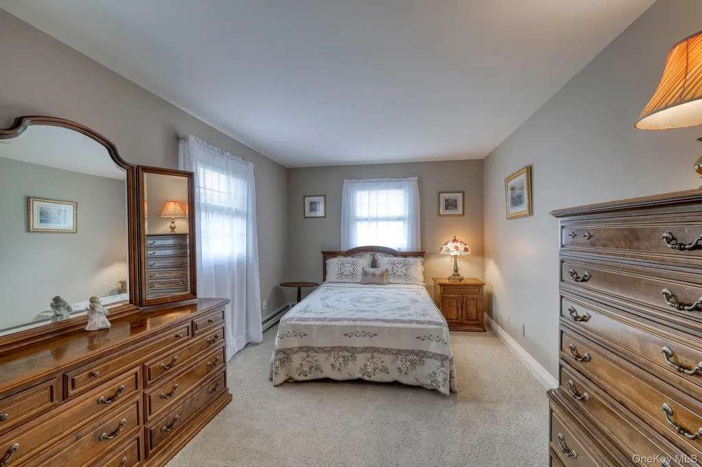 23 Maureen Drive Middletown NY 10940