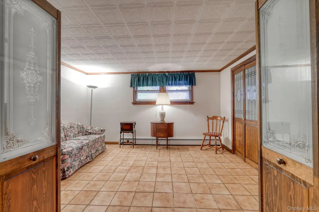 23 Maureen Drive Middletown NY 10940
