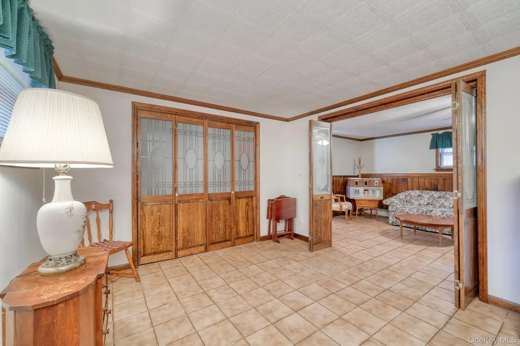 23 Maureen Drive Middletown NY 10940