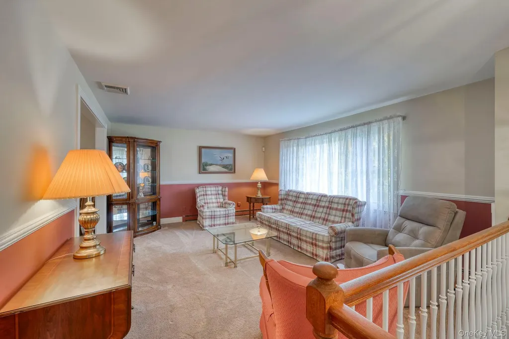 23 Maureen Drive Middletown NY 10940