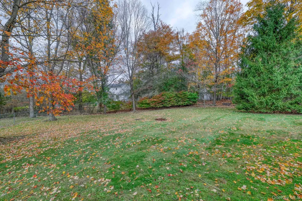 23 Maureen Drive Middletown NY 10940