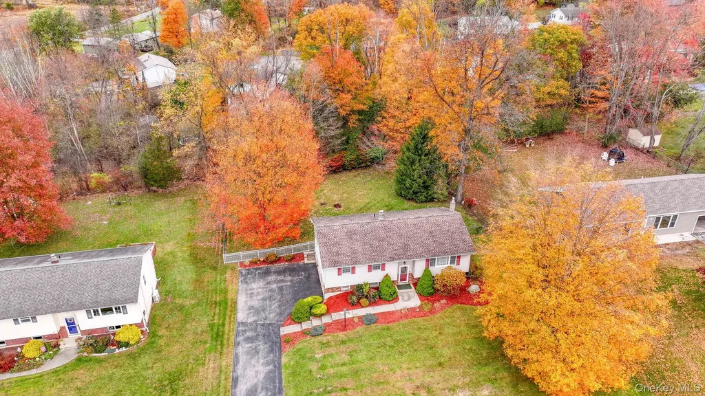 23 Maureen Drive Middletown NY 10940