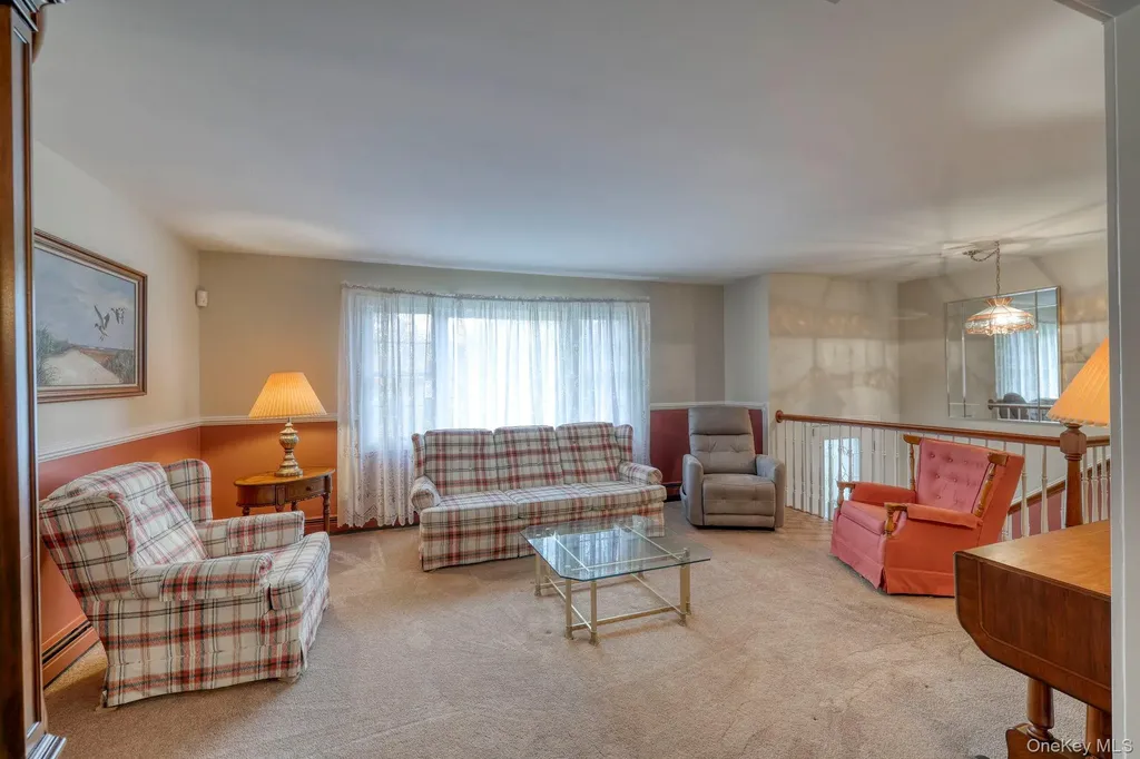 23 Maureen Drive Middletown NY 10940