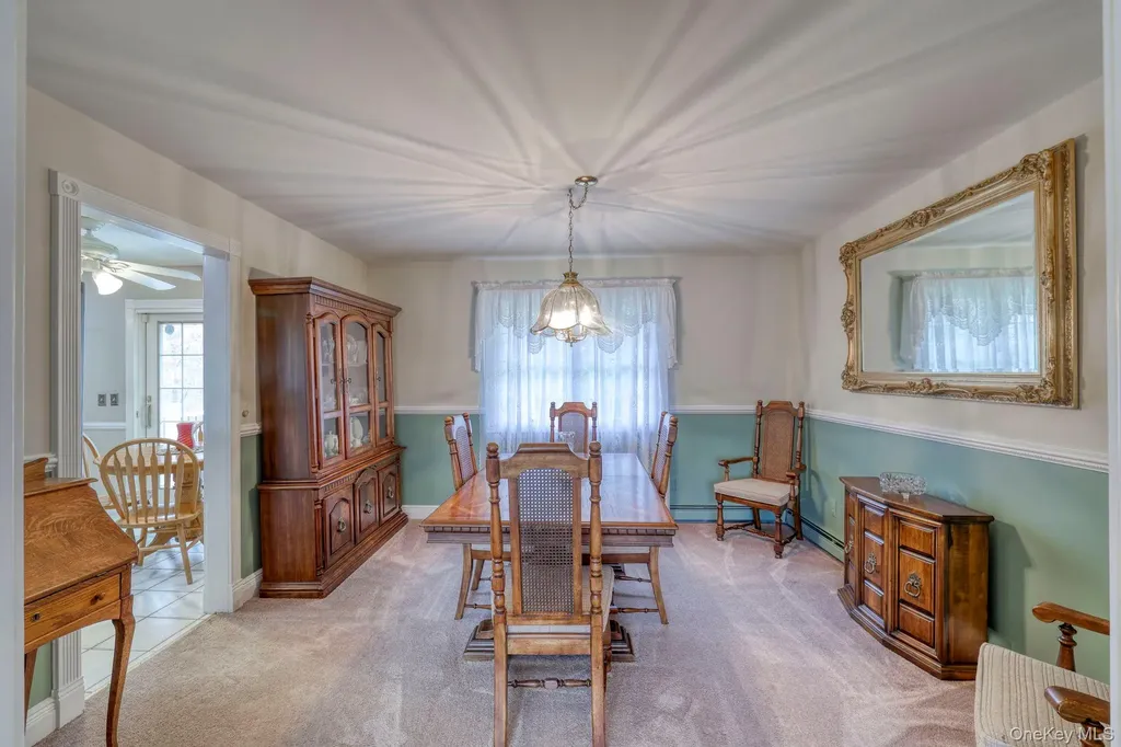 23 Maureen Drive Middletown NY 10940