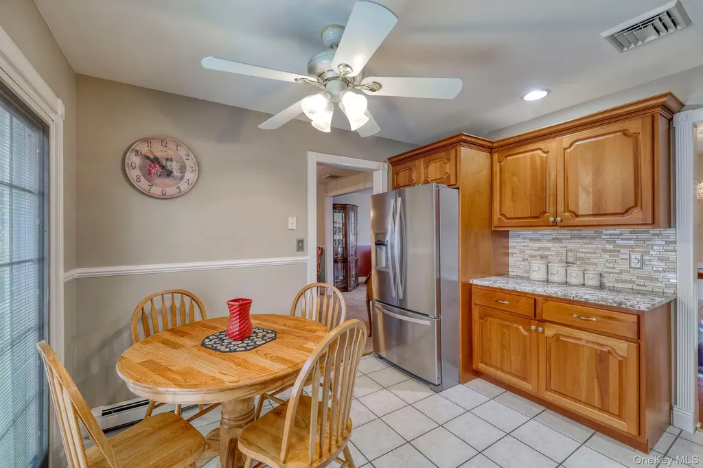 23 Maureen Drive Middletown NY 10940