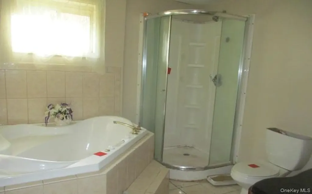 4 Evans Street Coram NY 11727