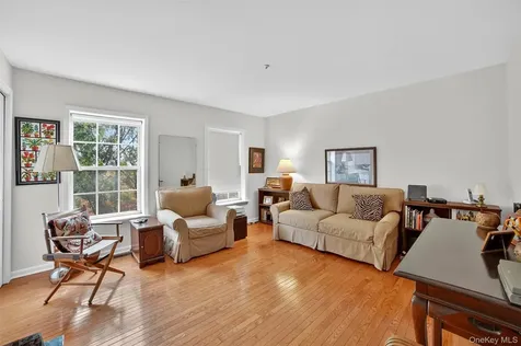 2104 Watch Hill Drive Tarrytown NY 10591
