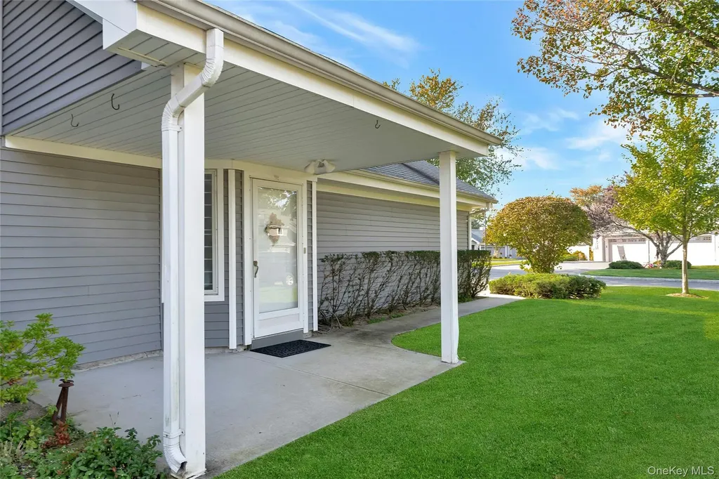 244 River Drive Moriches NY 11955