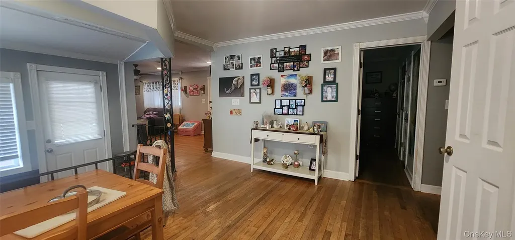 8 Astoria Road Mastic Beach NY 11951