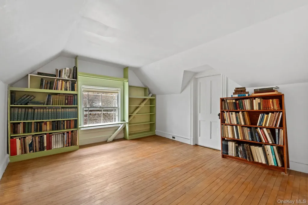 83 Hillside Avenue Mount Kisco NY 10549