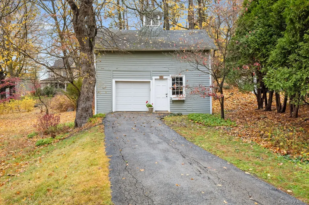 83 Hillside Avenue Mount Kisco NY 10549