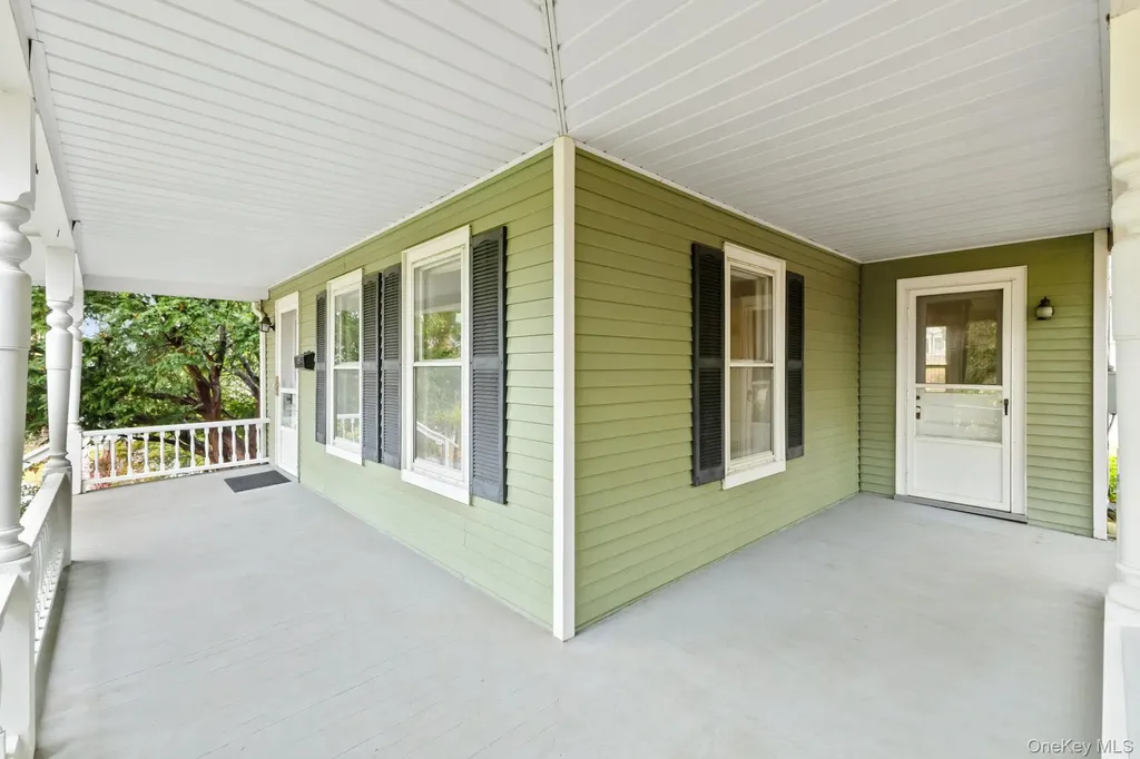 83 Hillside Avenue Mount Kisco NY 10549