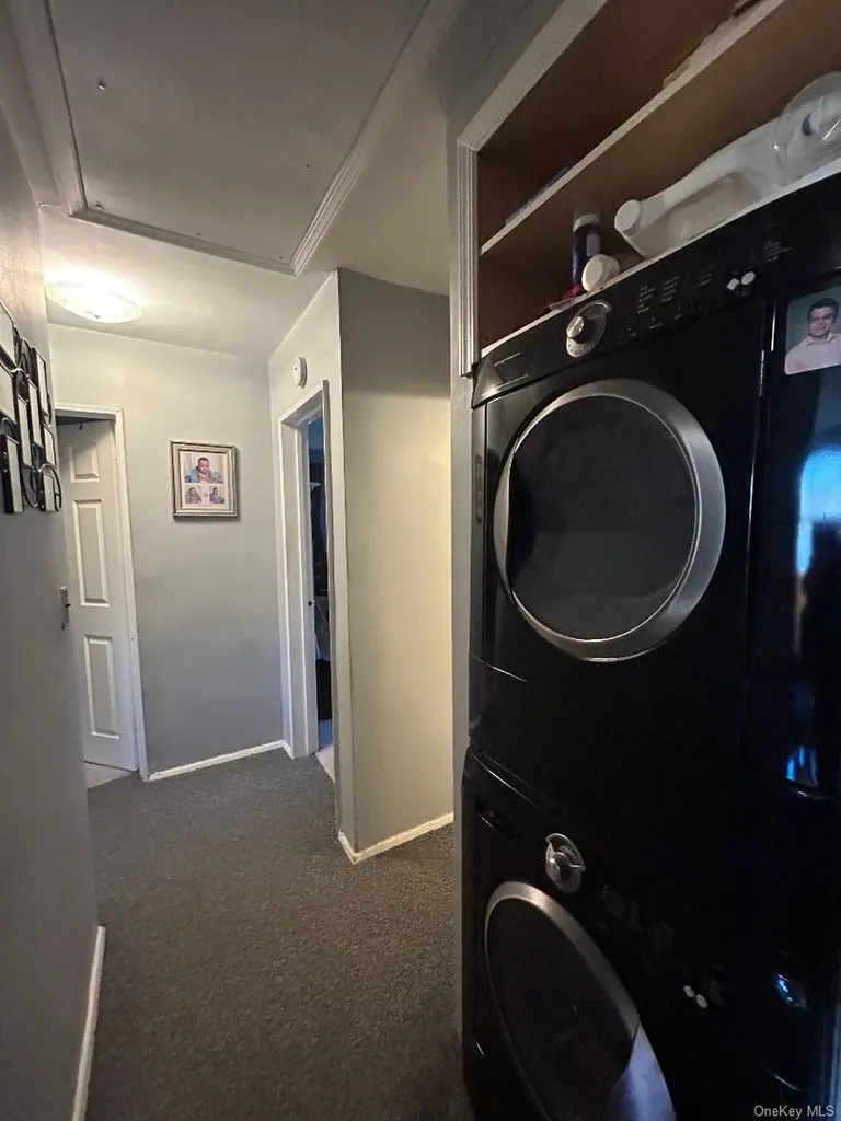 17-84 166 Whitestone NY 11357