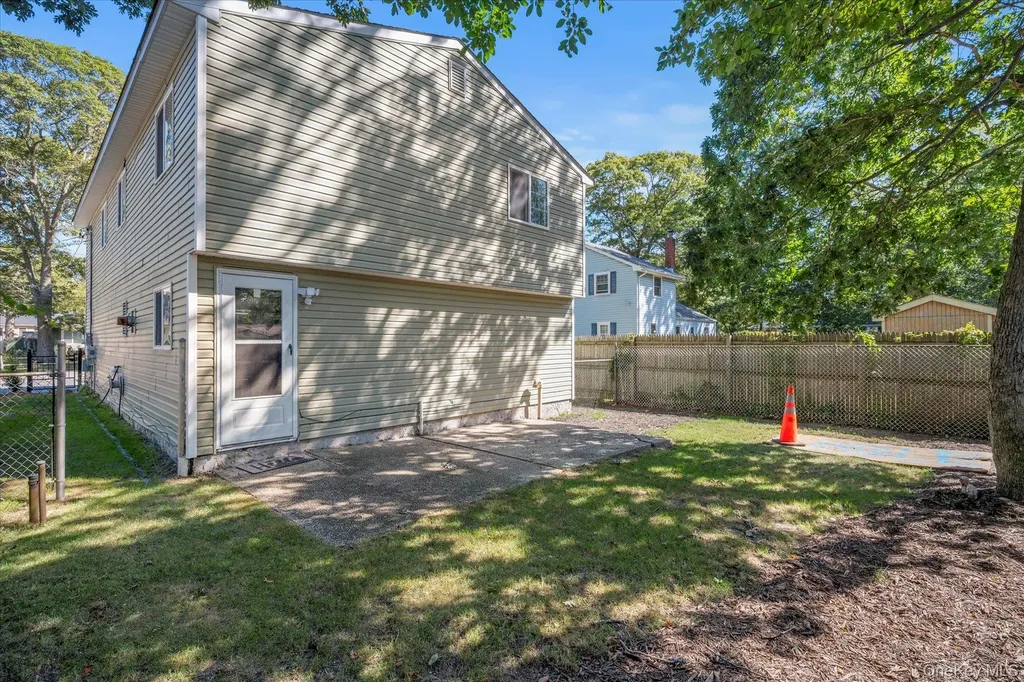 194 Moriches Avenue Mastic NY 11950