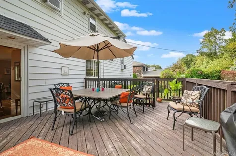 86 Caffrey Avenue Bethpage NY 11714