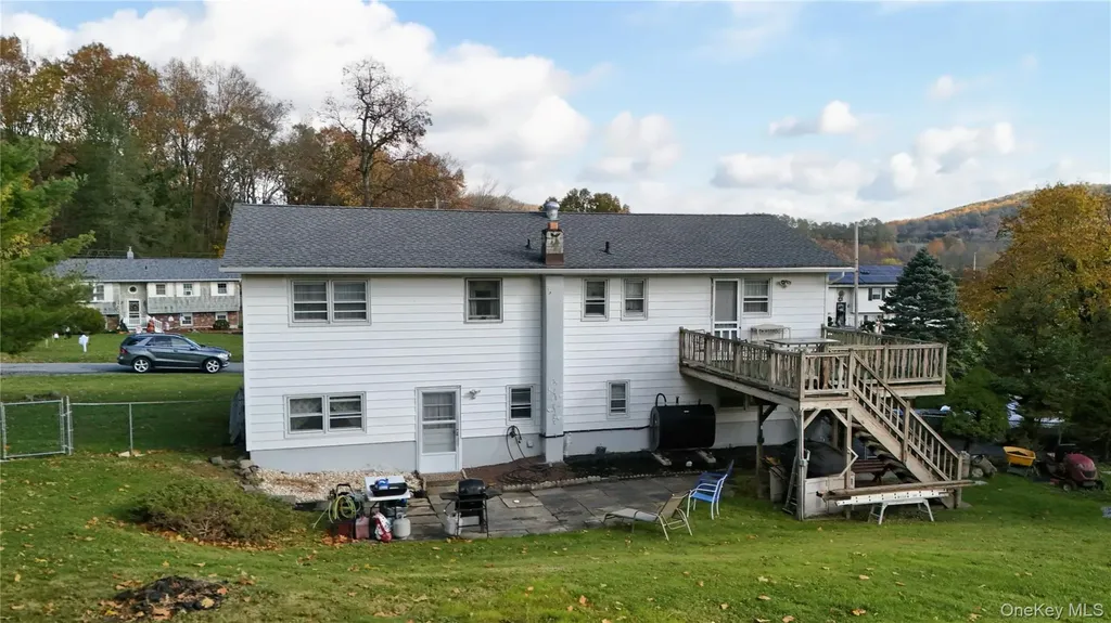16 Mari Road Chester NY 10918