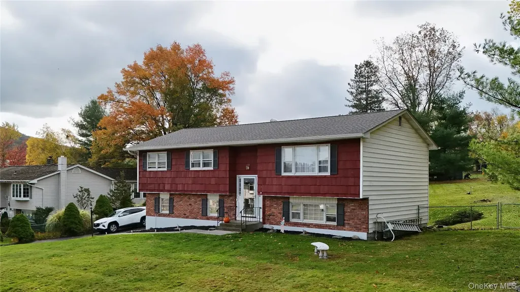 16 Mari Road Chester NY 10918