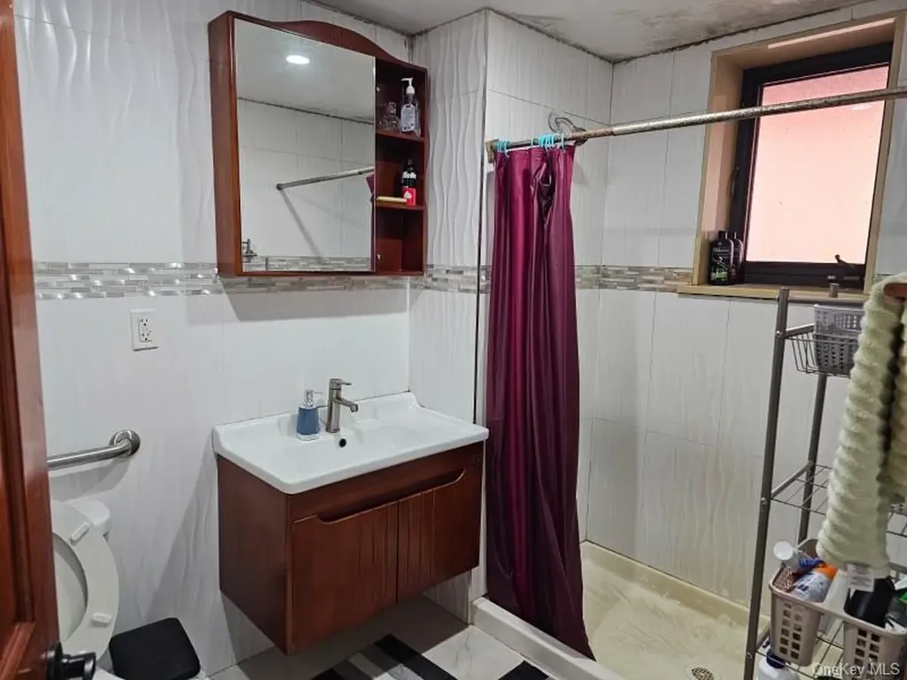 108-38 41 Avenue Corona NY 11368