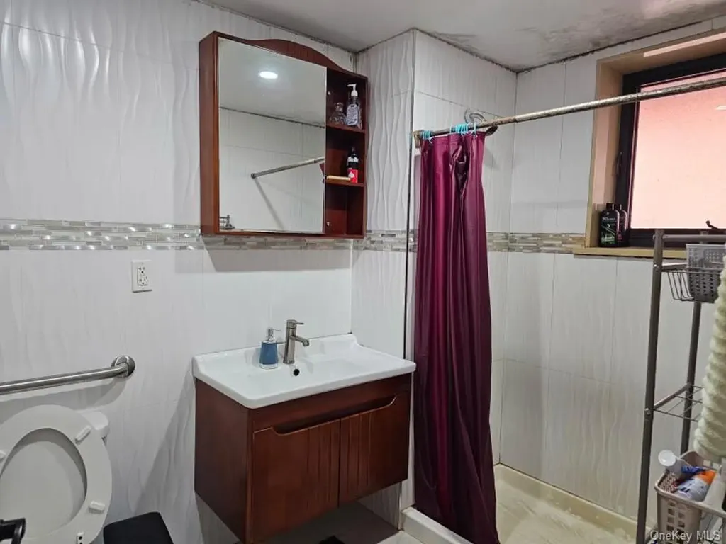 108-38 41 Avenue Corona NY 11368