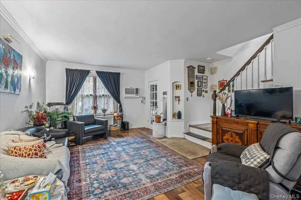13928 Pershing Crescent Jamaica NY 11435