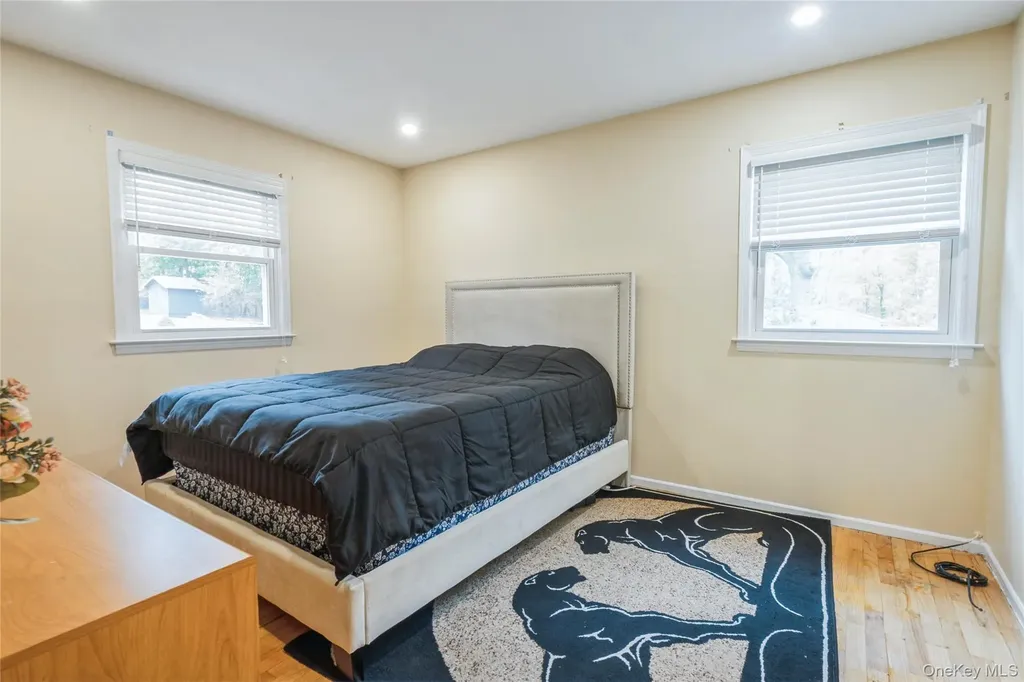 42 Mesa Place Nanuet NY 10954