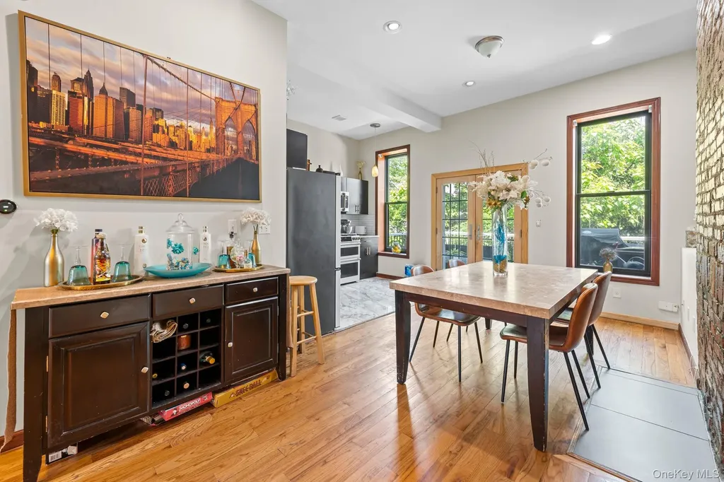 609 Lexington Avenue Brooklyn NY 11221