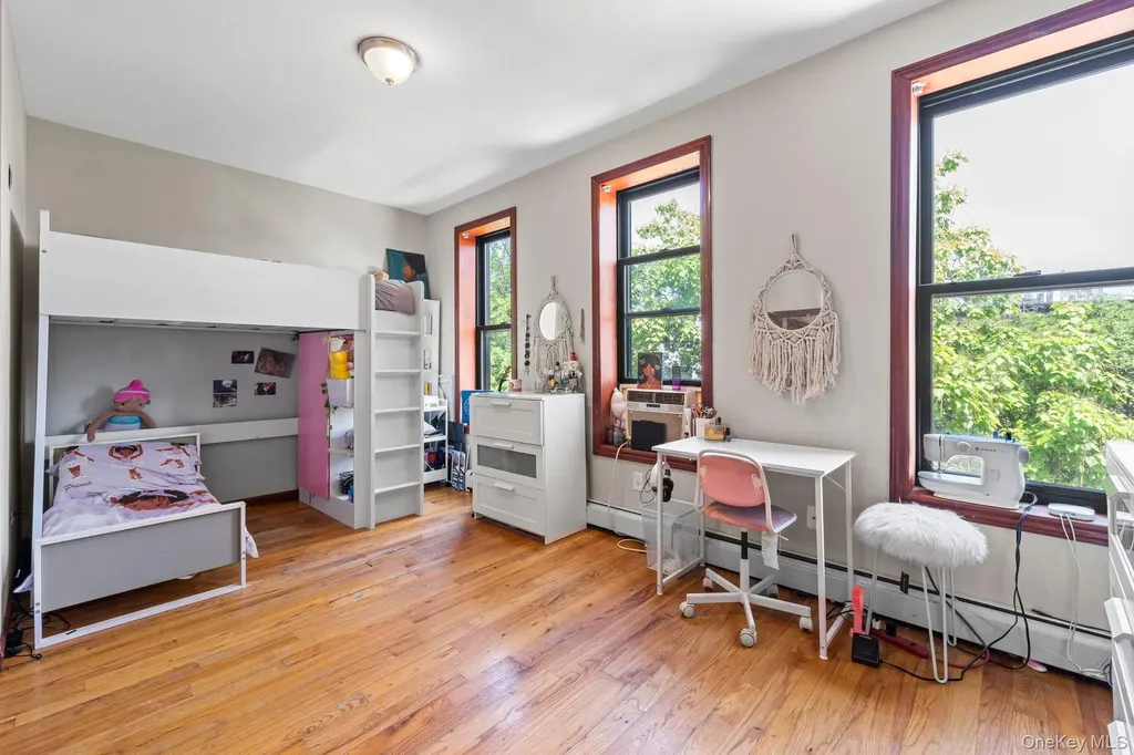 609 Lexington Avenue Brooklyn NY 11221