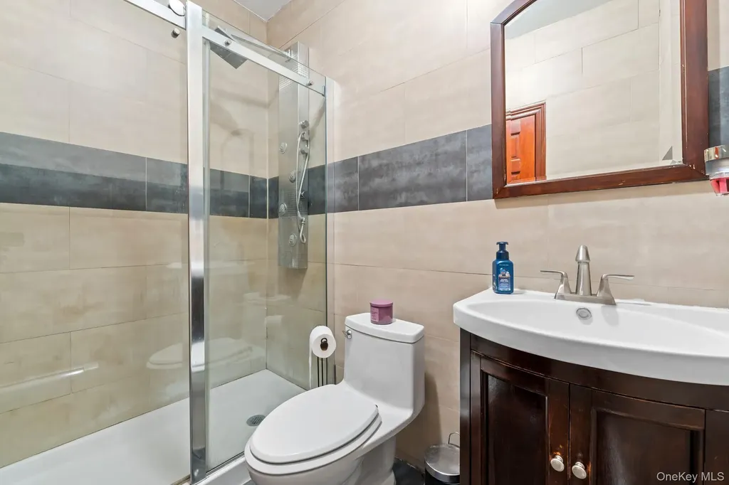 609 Lexington Avenue Brooklyn NY 11221