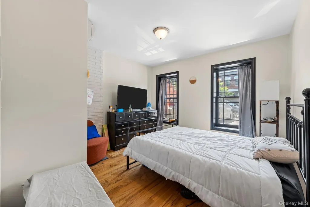 609 Lexington Avenue Brooklyn NY 11221