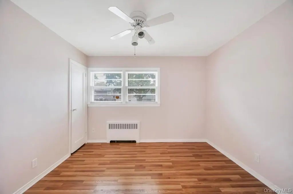 51 Stevenson Road Hewlett NY 11557
