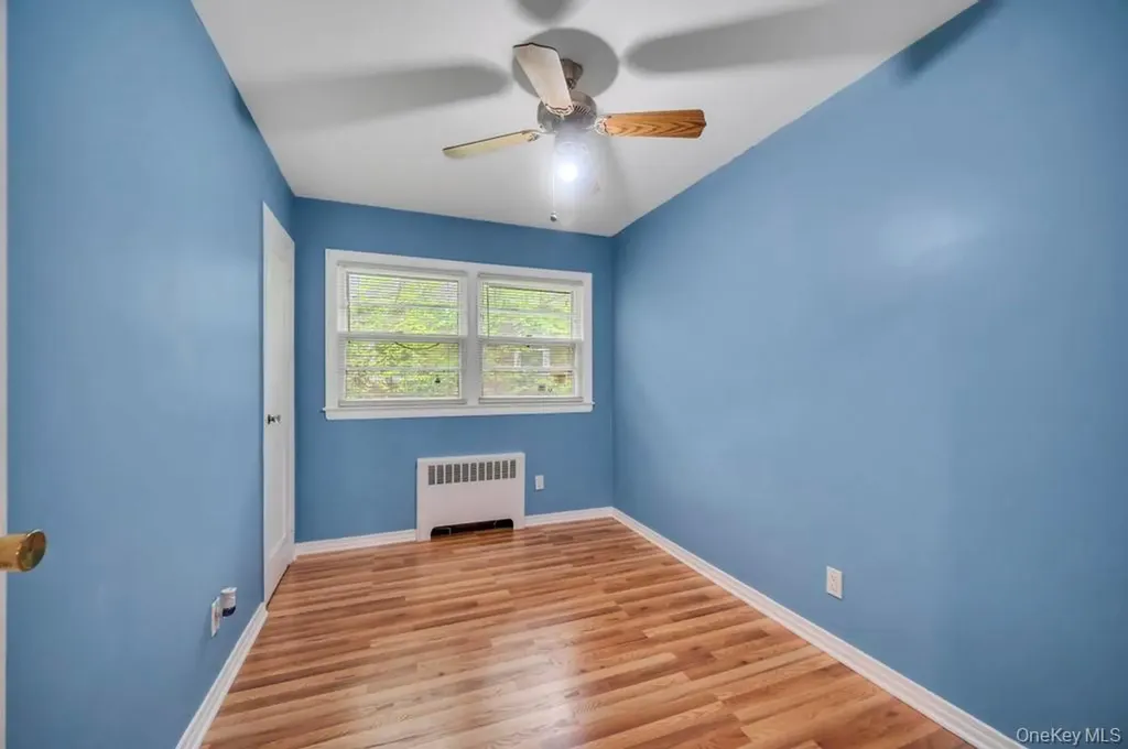 51 Stevenson Road Hewlett NY 11557